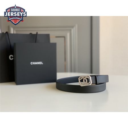 chanel logo classic belt