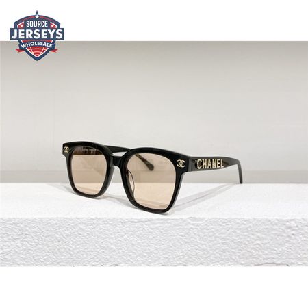 chanel logo sunglasses