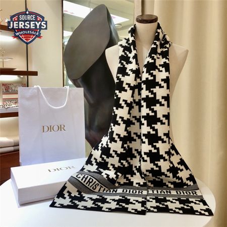 dior 30 montaigne scarfs