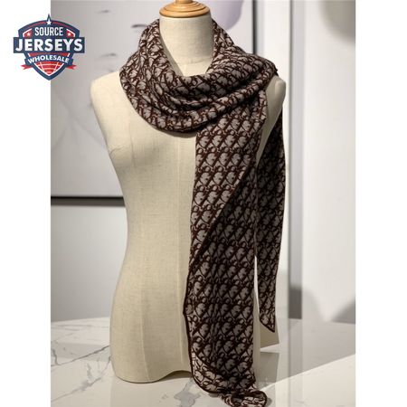 Dior cashmere shawl red wine