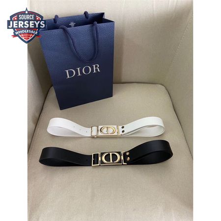 Dior CD 30 Montaigne belt