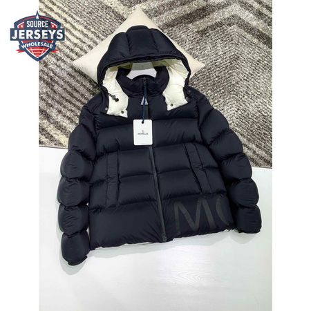 Moncler Down Jacket MC330035