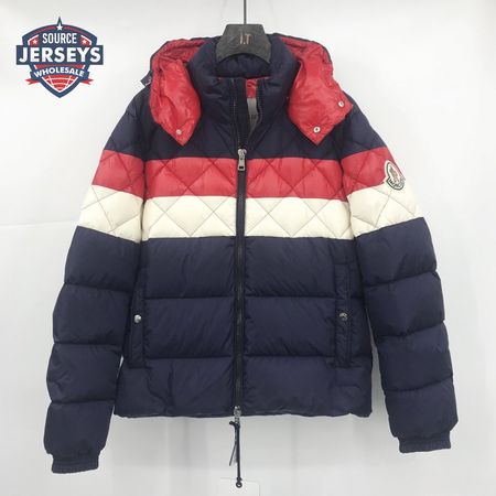 Moncler Down Jacket MC330061