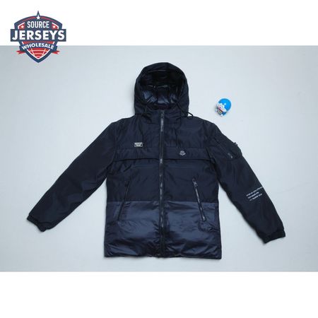Moncler 2020 Down Jacket MC330084