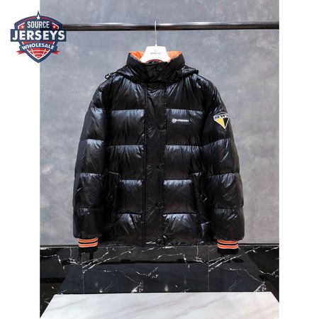 Burberry Down Jacket MC330177