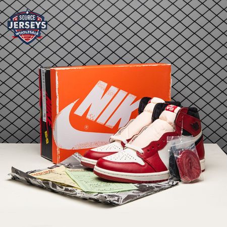 Jordan 1 Retro High OG Chicago Lost and Found (2022) DZ5485-612 Unisex