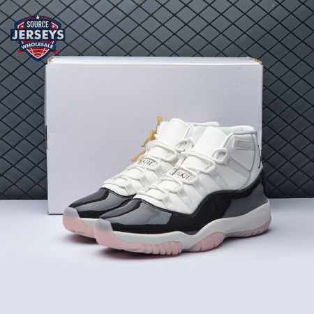 Air Jordan 11 "Neapolitan" Unisex