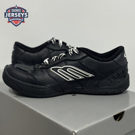 Balenciaga Hamptons Worn-Out Black