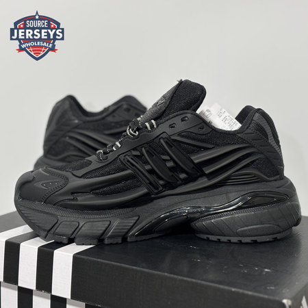 Pharrell Williams x Adidas Jellyfish Black