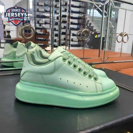 ALEXANDER MCQUEEN SNEAKER - AM11