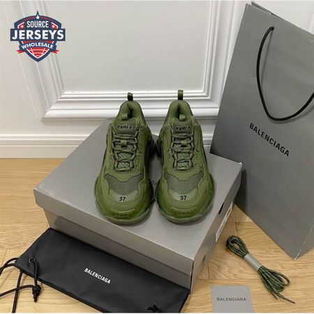 BALENCIAGA MEN'S TRIPLE S SNEAKER CLEAR SOLE - BB188