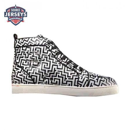 CHRISTIAN LOUBOUTIN HIGH TOP SNEAKER - CL136