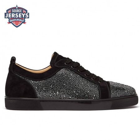 CHRISTIAN LOUBOUTIN LOW TOP SNEAKER - CL39