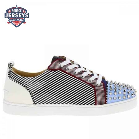 CHRISTIAN LOUBOUTIN LOW TOP SNEAKER - CL1