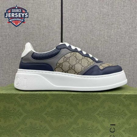 GUCCI MEN'S GG SNEAKER - GC101